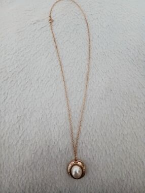 Gold Pearl Pendant Necklace - Women Jewelry